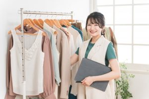 もう買い付け先で悩まない！服の仕入れのコツやオススメの店を徹底解説